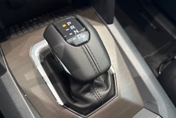 musta Volkswagen Amarok 2025 kuva 27.