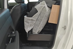 valkoinen Volkswagen Amarok 2026 kuva 11.