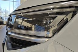 valkoinen Volkswagen Amarok 2026 kuva 27.