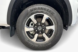 valkoinen Volkswagen Amarok 2026 kuva 12.
