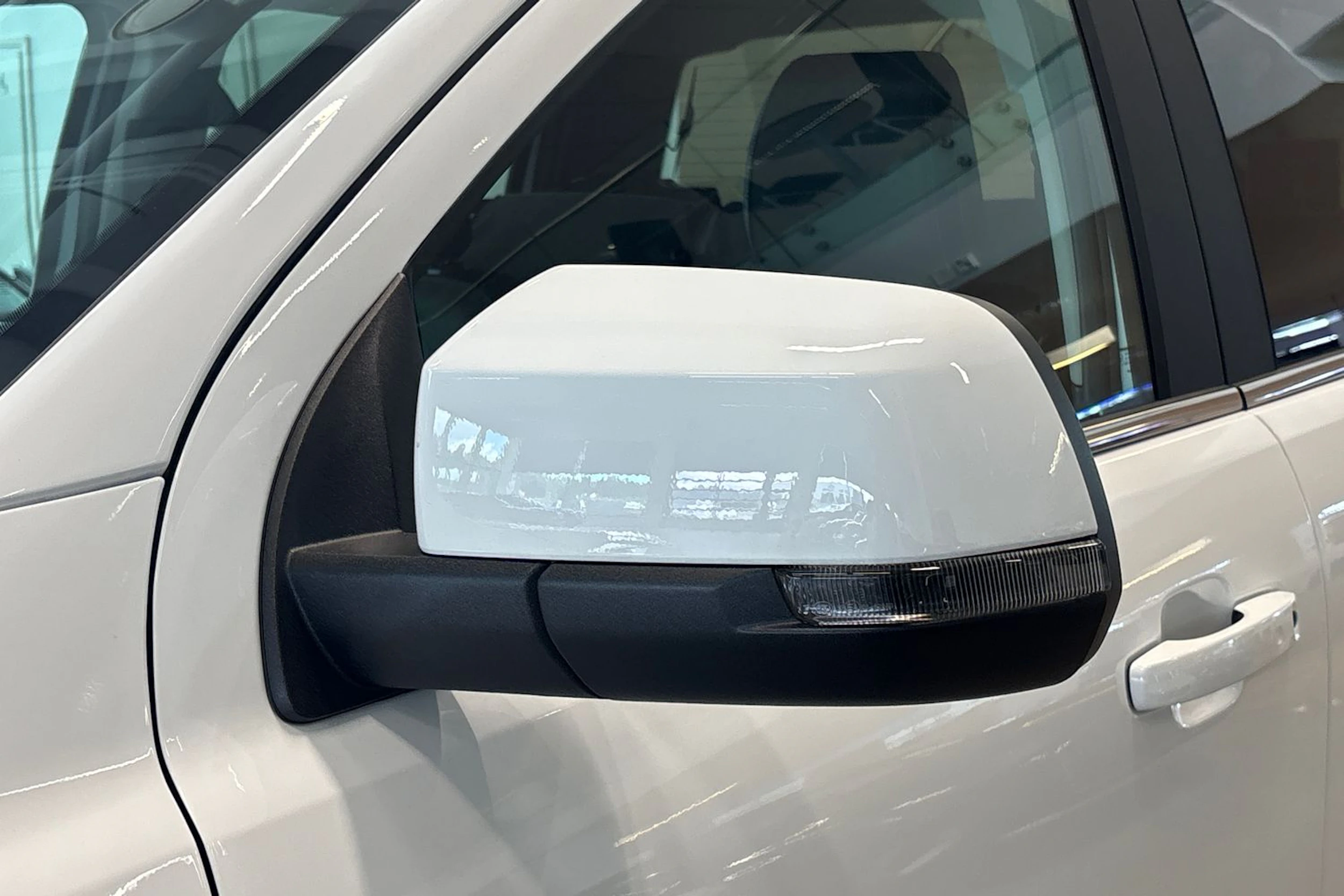 valkoinen Volkswagen Amarok 2026 kuva 17.
