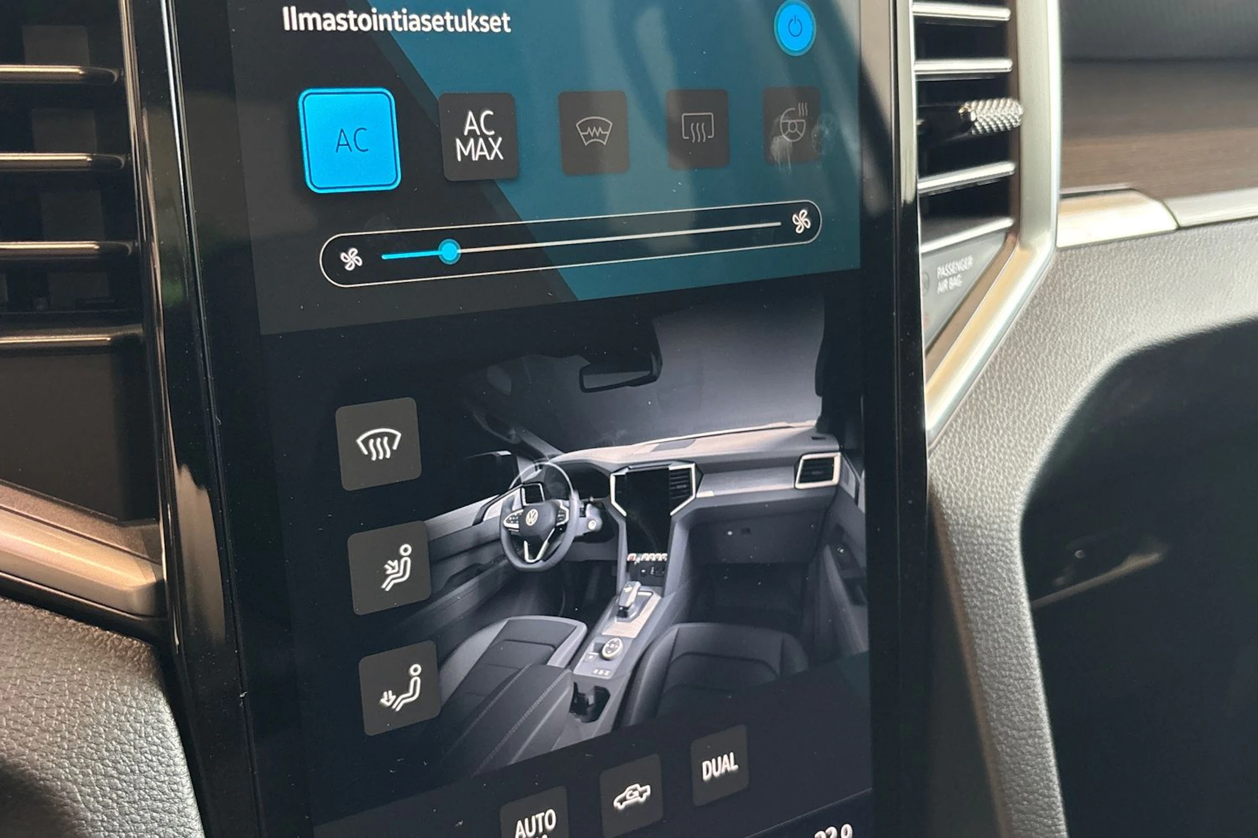 valkoinen Volkswagen Amarok 2026 kuva 34.