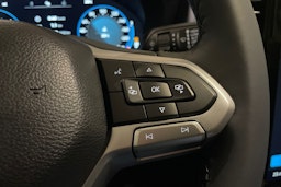 beige metallihohtovä Volkswagen Amarok 2026 kuva 15.