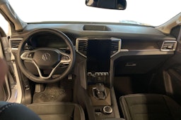 valkoinen Volkswagen Amarok 2026 kuva 9.