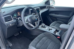 harmaa Volkswagen Amarok 2026 kuva 6.