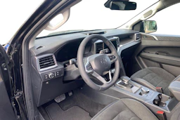 musta Volkswagen Amarok 2026 kuva 8.