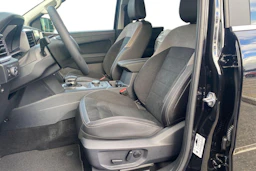 musta Volkswagen Amarok 2026 kuva 9.