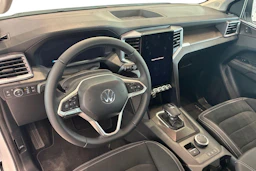 valkoinen Volkswagen Amarok 2026 kuva 8.