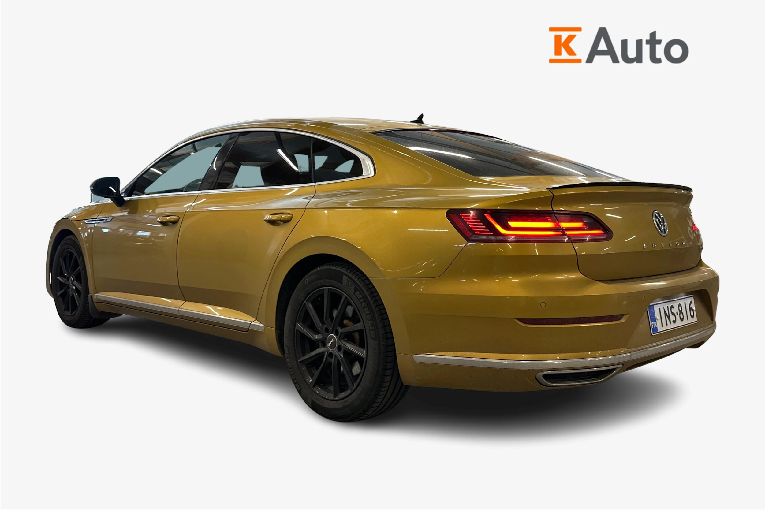 keltainen Volkswagen Arteon 2018 kuva 2.