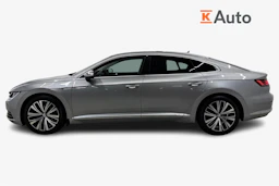 sininen Volkswagen Arteon 2018 kuva 5.