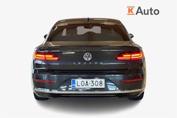 Harmaa Volkswagen Arteon 2017 kuva 3.