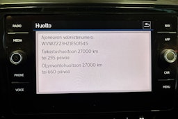 Harmaa Volkswagen Arteon 2017 kuva 16.