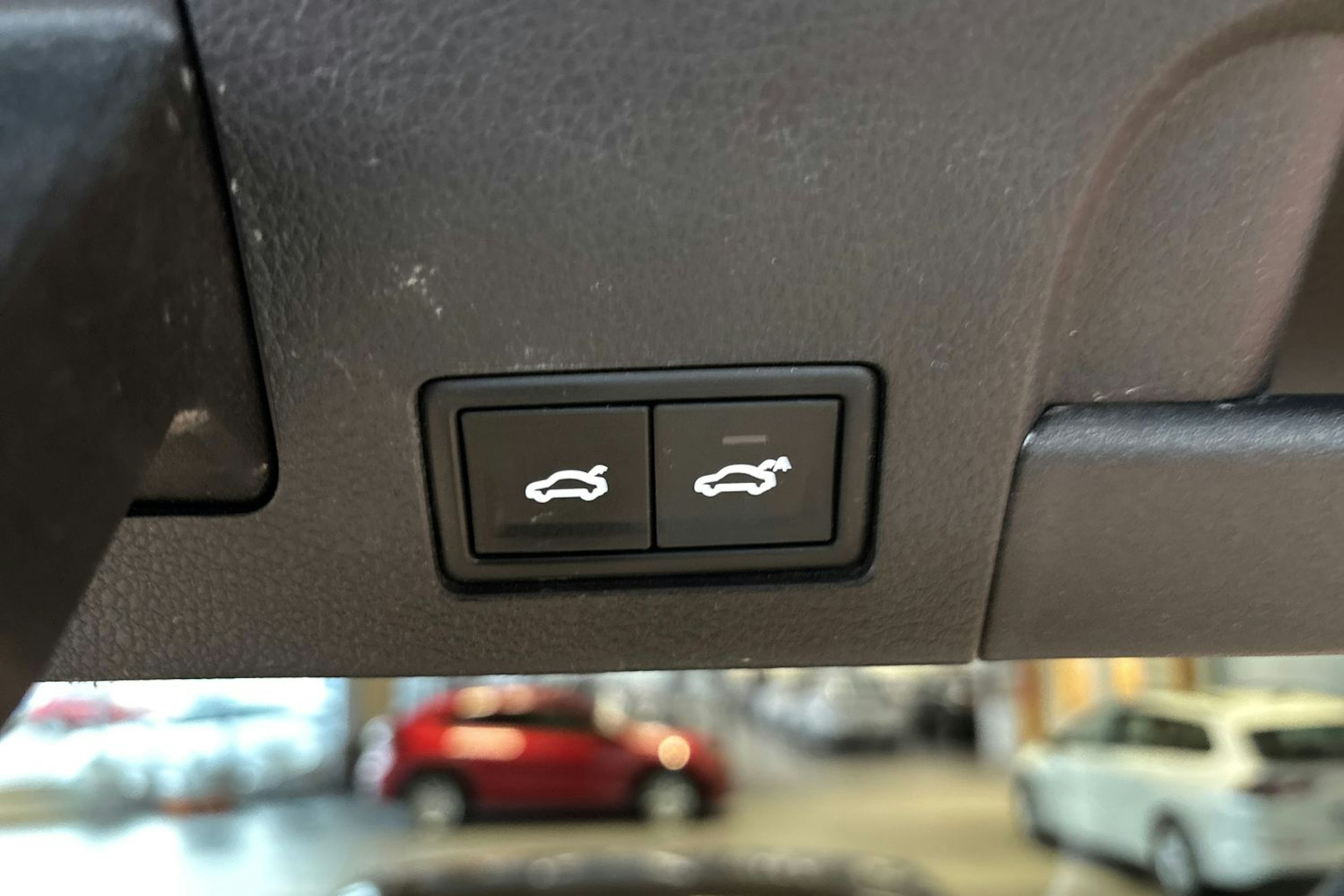 Harmaa Volkswagen Arteon 2017 kuva 20.