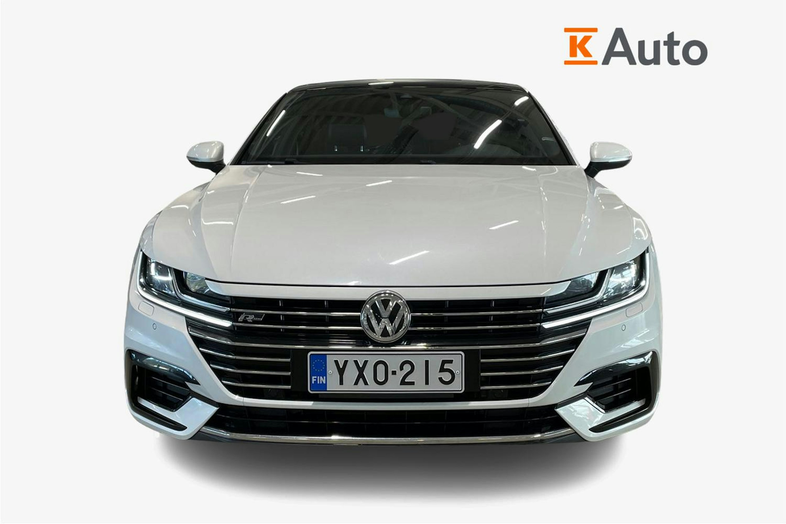 valkoinen Volkswagen Arteon 2017 kuva 5.