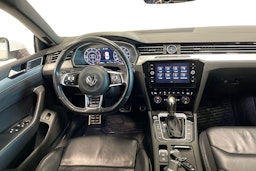 valkoinen Volkswagen Arteon 2017 kuva 9.