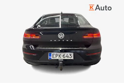 musta Volkswagen Arteon 2018 kuva 4.