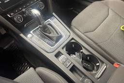 musta Volkswagen Arteon 2018 kuva 27.