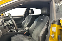 keltainen Volkswagen Arteon 2018 kuva 6.