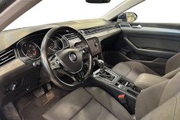 sininen Volkswagen Arteon 2018 kuva 3.