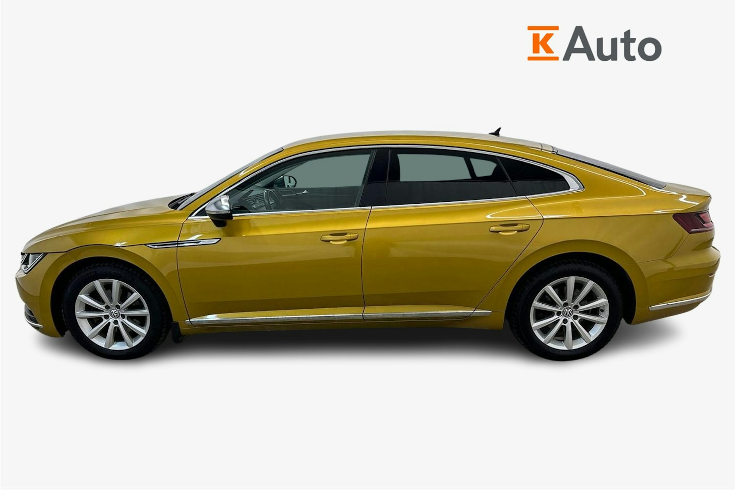 Keltainen Volkswagen Arteon 2018 kuva 6.