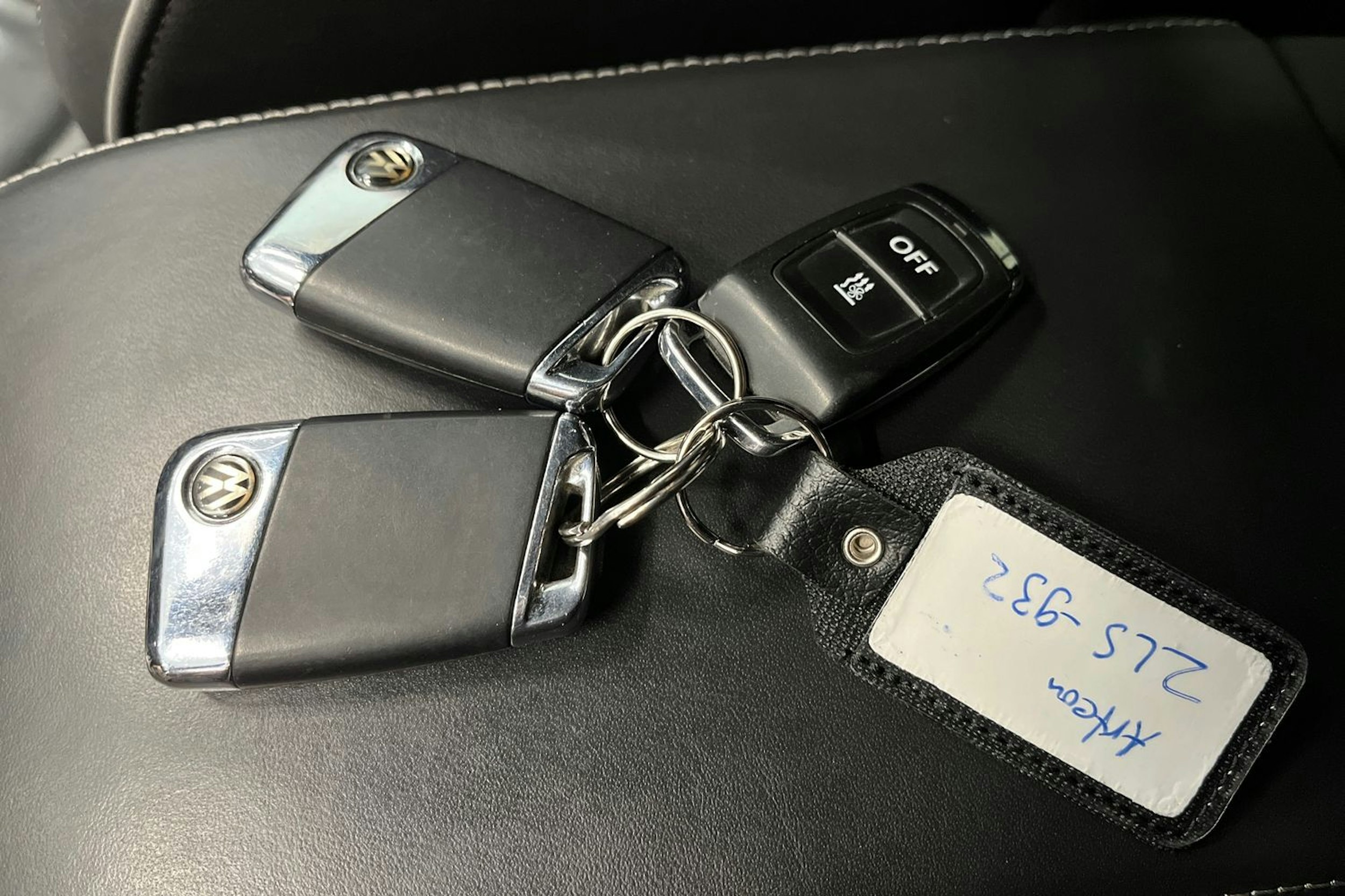 punainen Volkswagen Arteon 2018 kuva 26.