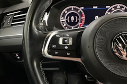 Musta Volkswagen Arteon 2019 kuva 16.