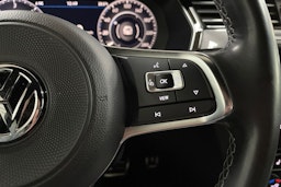 Musta Volkswagen Arteon 2019 kuva 17.
