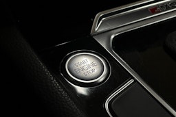 Musta Volkswagen Arteon 2019 kuva 37.