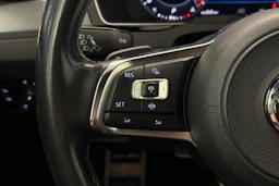 met. musta Volkswagen Arteon 2019 kuva 16.