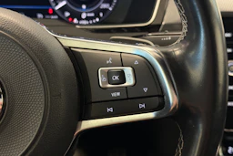 met. musta Volkswagen Arteon 2019 kuva 17.