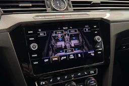 met. musta Volkswagen Arteon 2019 kuva 28.