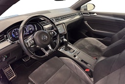 sininen Volkswagen Arteon 2020 kuva 6.