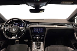 sininen Volkswagen Arteon 2020 kuva 7.