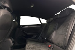sininen Volkswagen Arteon 2020 kuva 8.