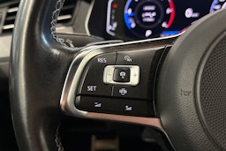 sininen Volkswagen Arteon 2020 kuva 20.