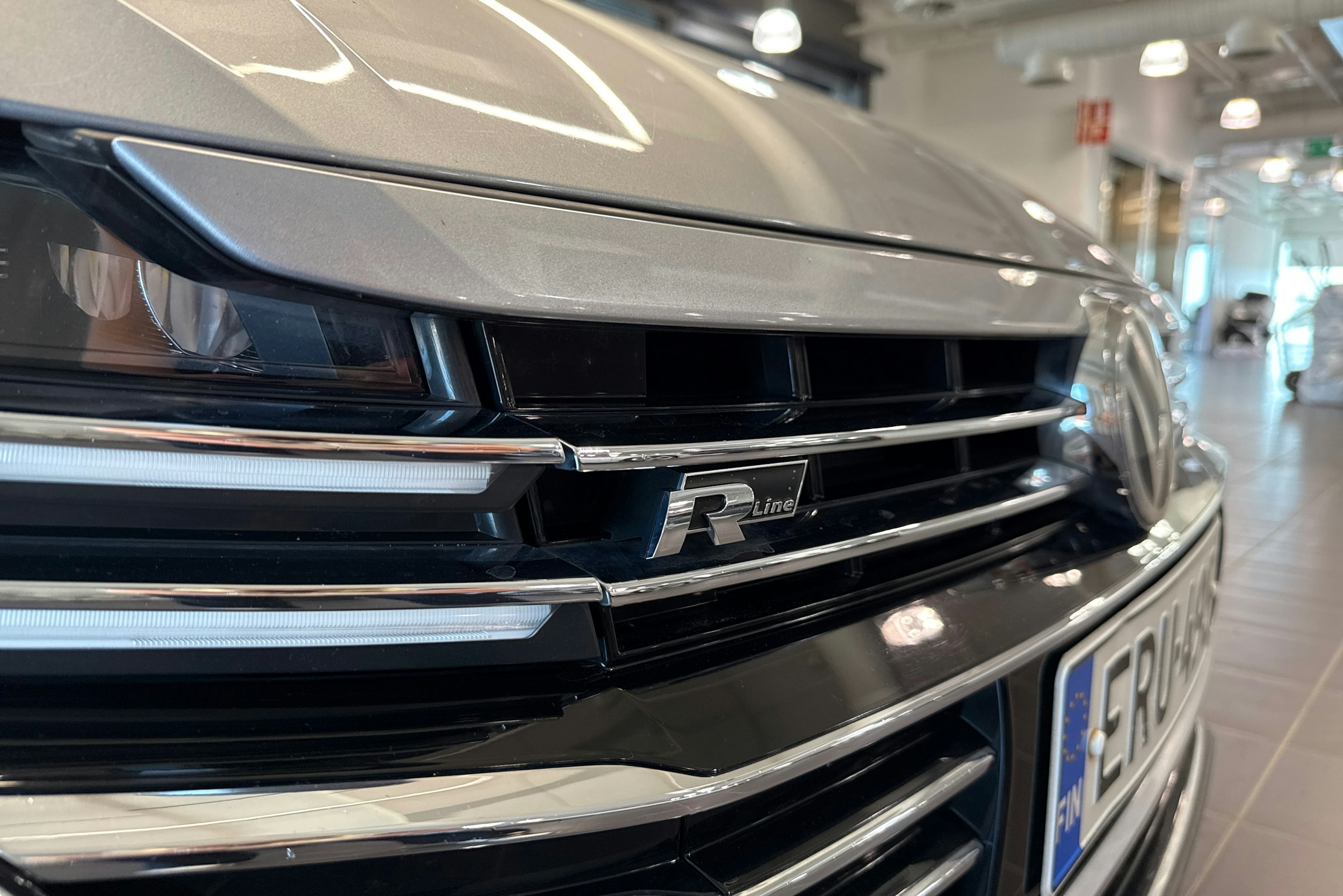 sininen Volkswagen Arteon 2020 kuva 36.