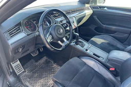 musta Volkswagen Arteon 2020 kuva 3.