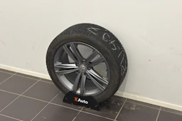 musta Volkswagen Arteon 2020 kuva 10.