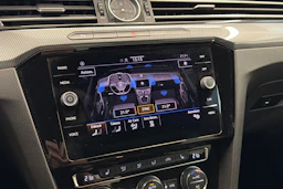 musta Volkswagen Arteon 2020 kuva 30.