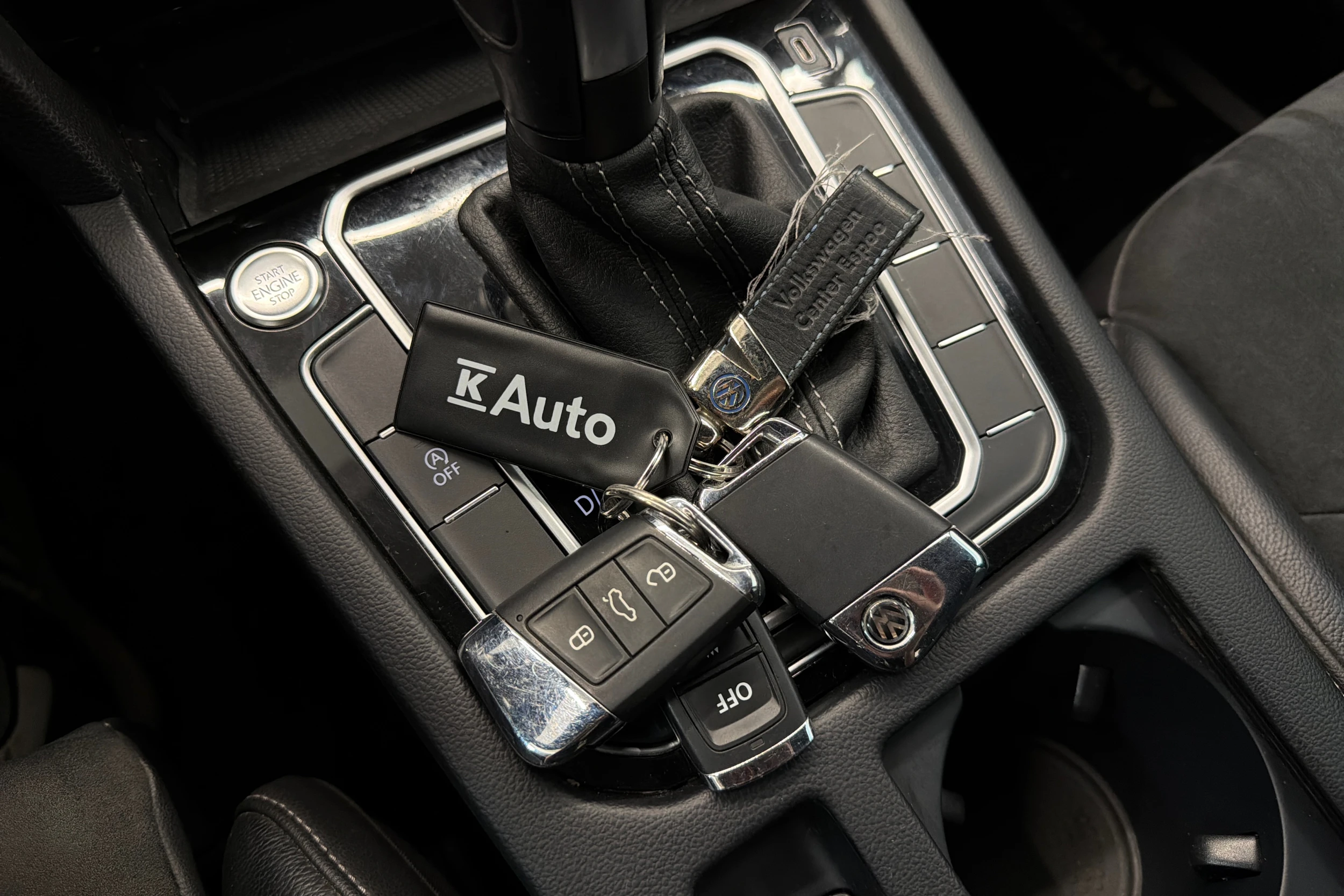 musta Volkswagen Arteon 2020 kuva 33.