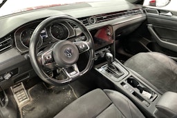 punainen Volkswagen Arteon 2020 kuva 3.