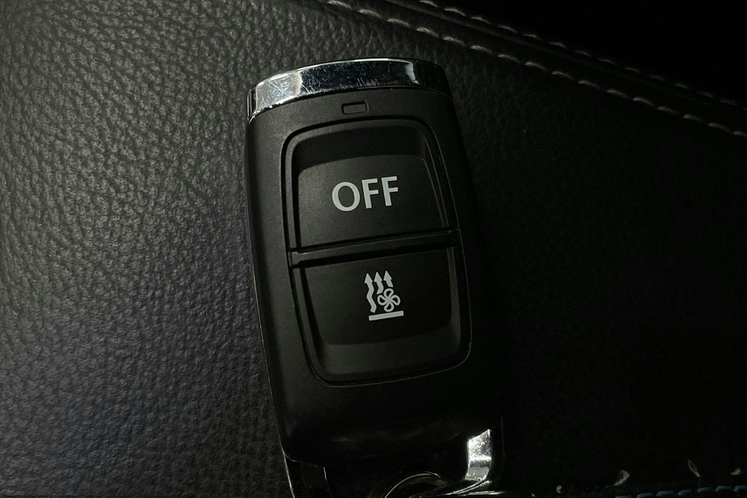 valkoinen Volkswagen Arteon 2021 kuva 21.