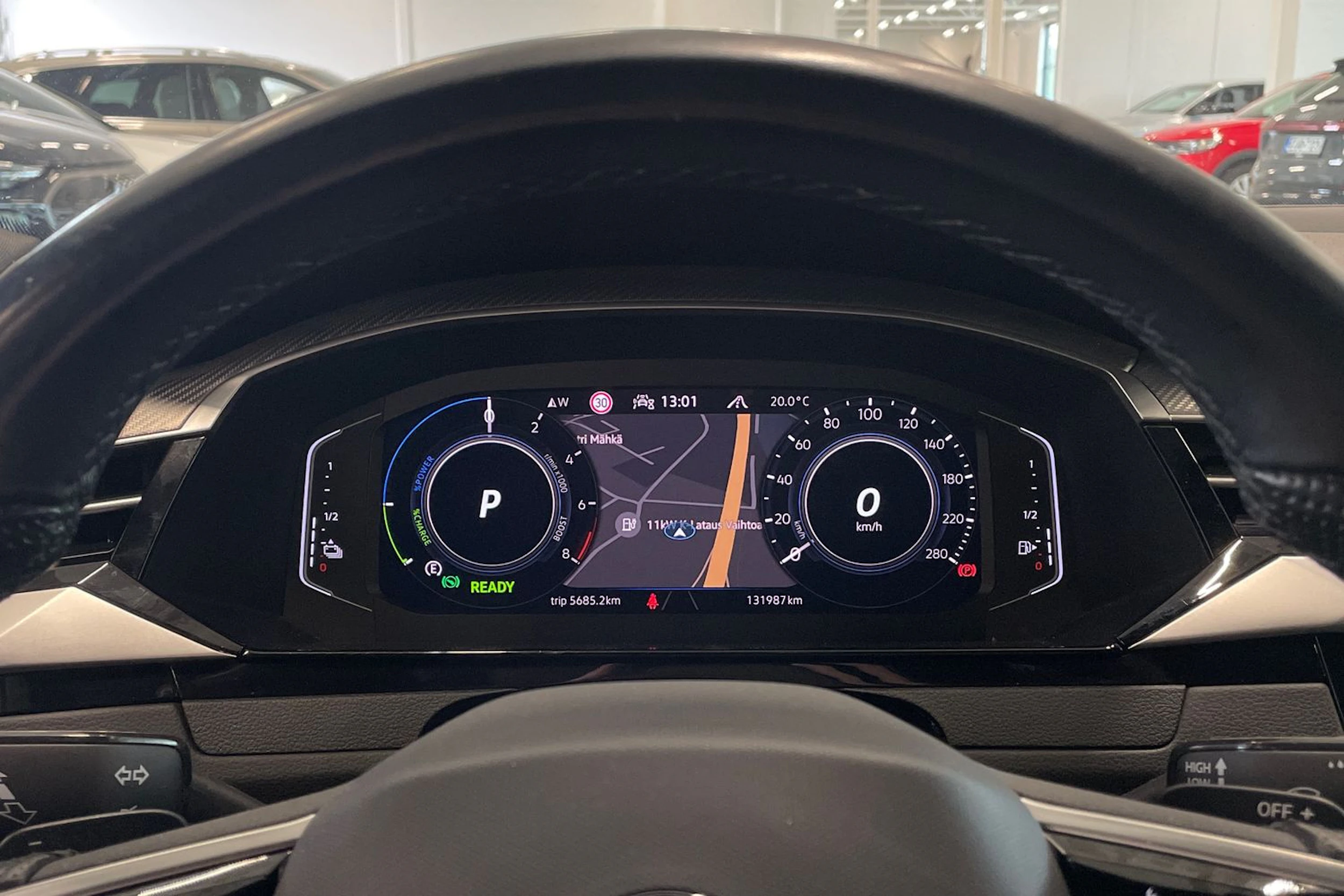 harmaa Volkswagen Arteon 2021 kuva 15.