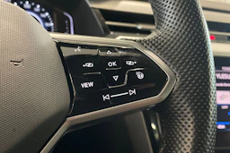 harmaa Volkswagen Arteon 2021 kuva 16.