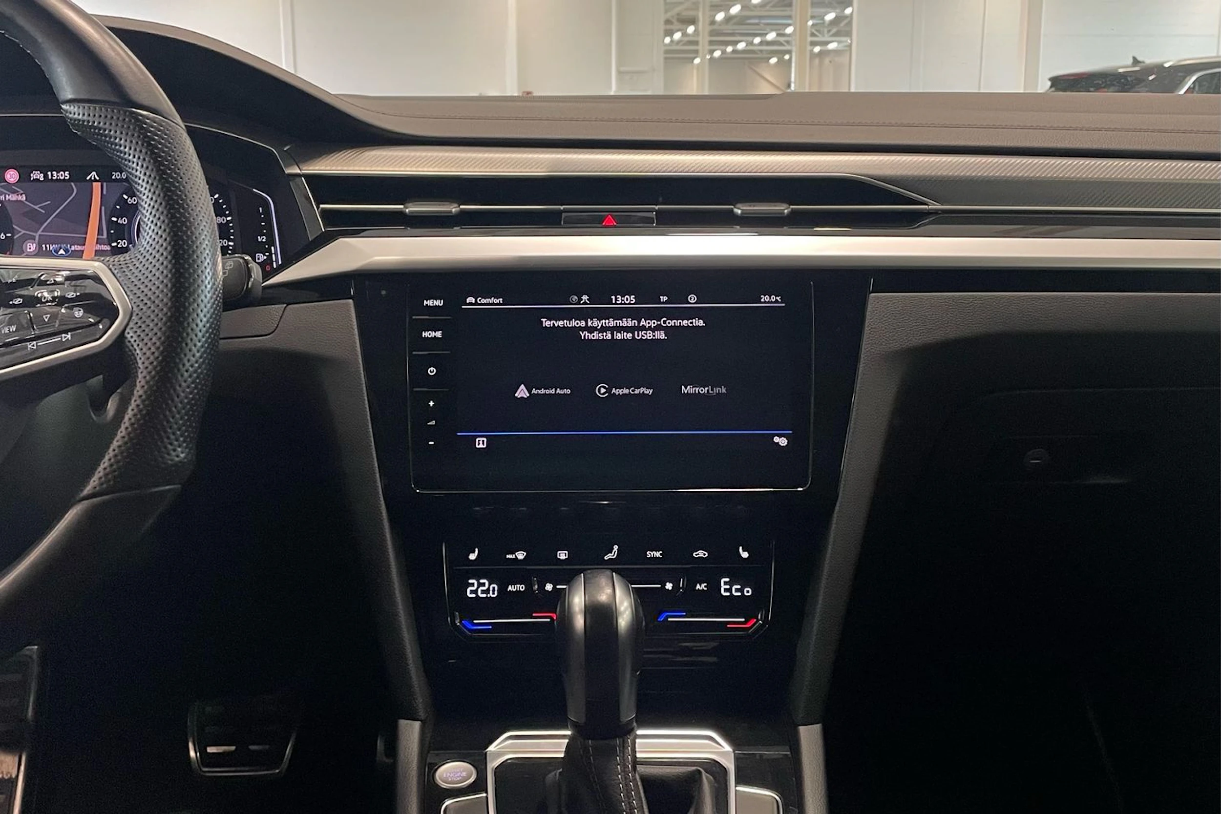 harmaa Volkswagen Arteon 2021 kuva 20.