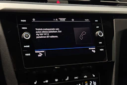 valkoinen Volkswagen Arteon 2021 kuva 26.