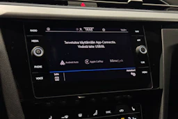 valkoinen Volkswagen Arteon 2021 kuva 27.