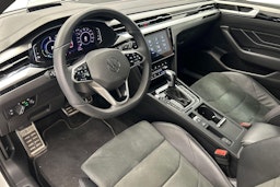 valkoinen Volkswagen Arteon 2021 kuva 7.