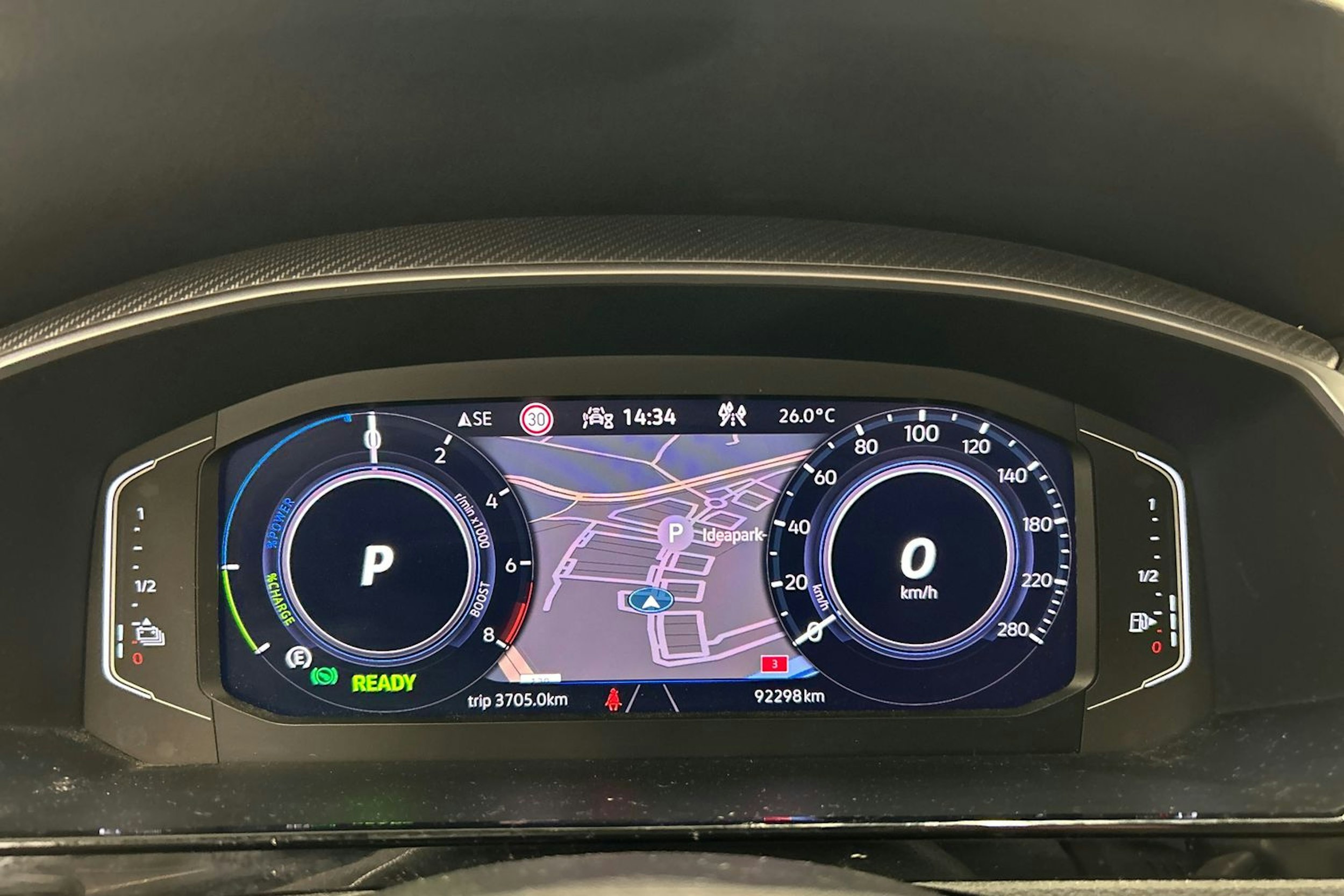 valkoinen Volkswagen Arteon 2021 kuva 20.