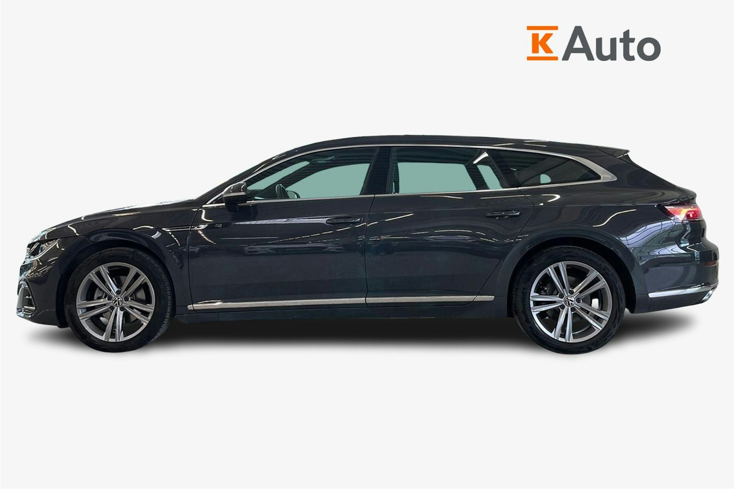 harmaa Volkswagen Arteon 2021 kuva 6.